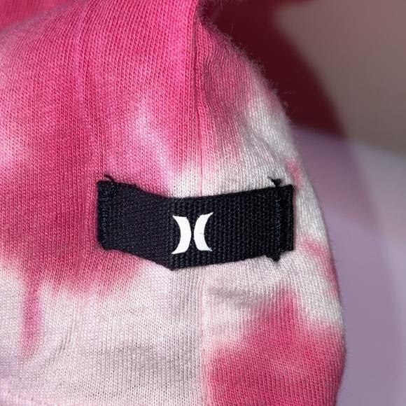 NWT Hurley Women's Club Washed Relaxed Short Sleeve Crew Neck T-shirt - Picture 3 of 5